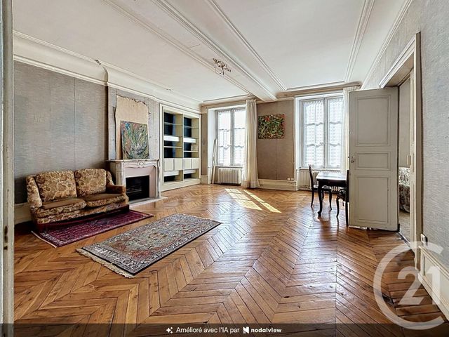 Appartement F5 à vendre - 5 pièces - 198.06 m2 - RIOM - 63 - AUVERGNE - Century 21 Agence Girard