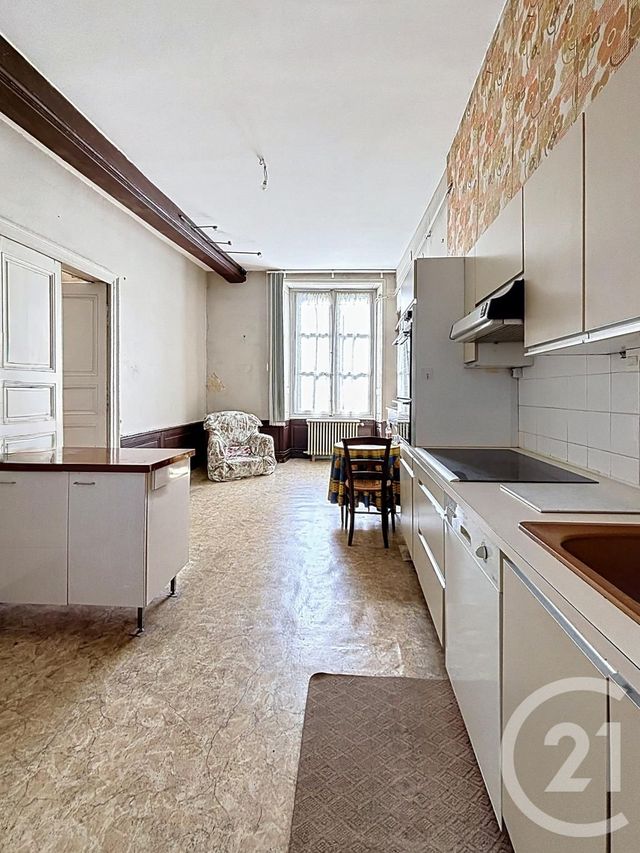 Appartement F5 à vendre - 5 pièces - 198.06 m2 - RIOM - 63 - AUVERGNE - Century 21 Agence Girard