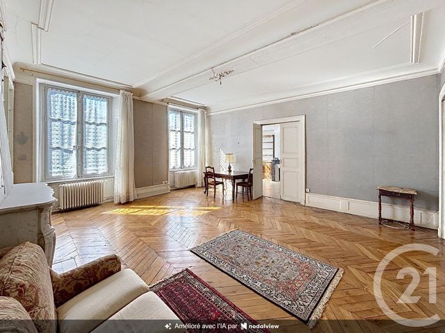 Appartement F5 à vendre - 5 pièces - 198.06 m2 - RIOM - 63 - AUVERGNE - Century 21 Agence Girard