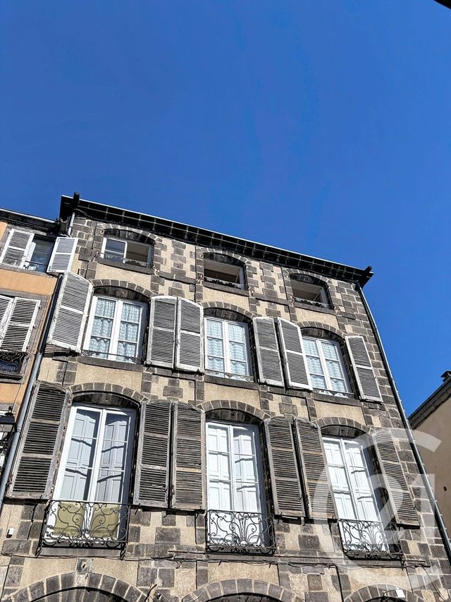 Appartement F5 à vendre - 5 pièces - 198.06 m2 - RIOM - 63 - AUVERGNE - Century 21 Agence Girard