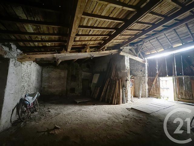 maison à vendre - 6 pièces - 110.5 m2 - MARTRES SUR MORGE - 63 - AUVERGNE - Century 21 Agence Girard