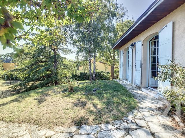 maison à vendre - 6 pièces - 131.3 m2 - MOZAC - 63 - AUVERGNE - Century 21 Agence Girard