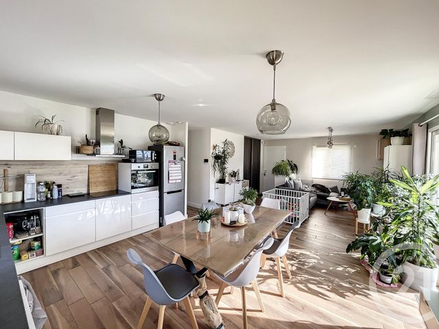 maison à vendre - 5 pièces - 88.44 m2 - PESSAT VILLENEUVE - 63 - AUVERGNE - Century 21 Agence Girard