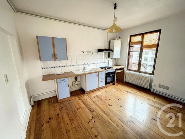Appartement F3 à vendre - 3 pièces - 70.0 m2 - RIOM - 63 - AUVERGNE - Century 21 Agence Girard