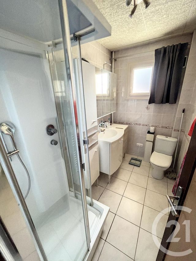 maison à vendre - 7 pièces - 131.0 m2 - RIOM - 63 - AUVERGNE - Century 21 Agence Girard