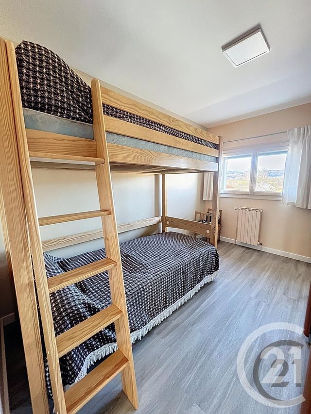 maison à vendre - 7 pièces - 131.0 m2 - RIOM - 63 - AUVERGNE - Century 21 Agence Girard