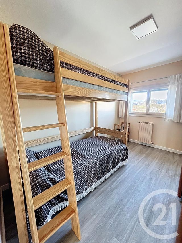 maison à vendre - 7 pièces - 131.0 m2 - RIOM - 63 - AUVERGNE - Century 21 Agence Girard