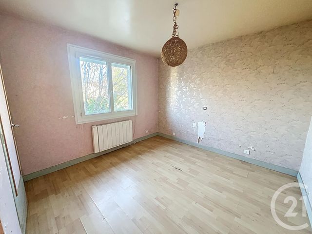 maison à vendre - 7 pièces - 116.7 m2 - RIOM - 63 - AUVERGNE - Century 21 Agence Girard