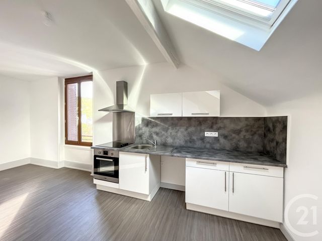 Appartement F4 à louer - 4 pièces - 91.64 m2 - CHATEL GUYON - 63 - AUVERGNE - Century 21 Agence Girard