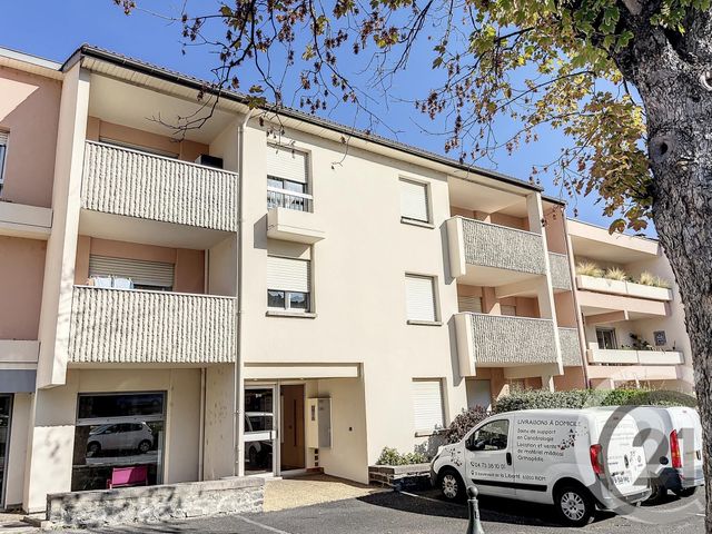 Appartement F3 à vendre - 4 pièces - 85.0 m2 - RIOM - 63 - AUVERGNE - Century 21 Agence Girard