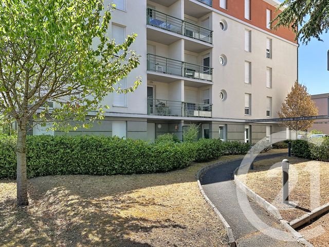 Appartement F2 à vendre - 2 pièces - 43.02 m2 - RIOM - 63 - AUVERGNE - Century 21 Agence Girard