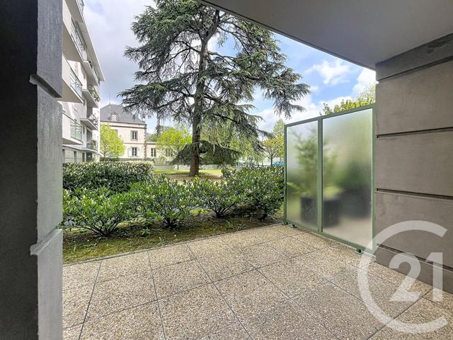 Appartement F2 à vendre - 2 pièces - 43.02 m2 - RIOM - 63 - AUVERGNE - Century 21 Agence Girard