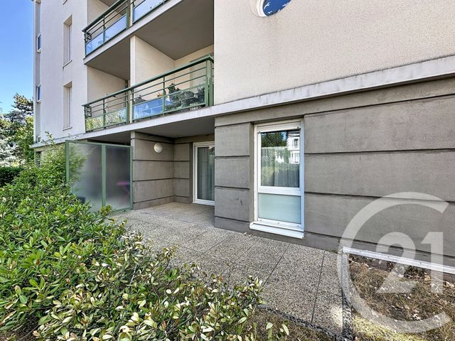 Appartement F2 à vendre - 2 pièces - 43.02 m2 - RIOM - 63 - AUVERGNE - Century 21 Agence Girard