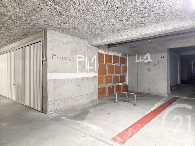parking à vendre - 11.5 m2 - RIOM - 63 - AUVERGNE - Century 21 Agence Girard