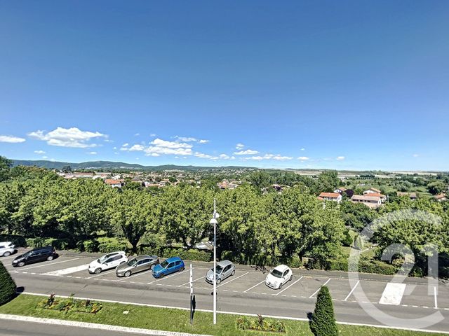 Appartement F2 à vendre - 3 pièces - 53.4 m2 - RIOM - 63 - AUVERGNE - Century 21 Agence Girard