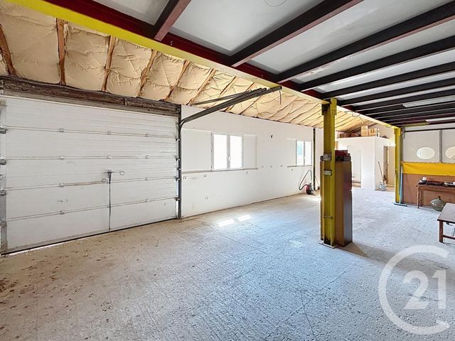 maison à vendre - 5 pièces - 112.0 m2 - PESSAT VILLENEUVE - 63 - AUVERGNE - Century 21 Agence Girard