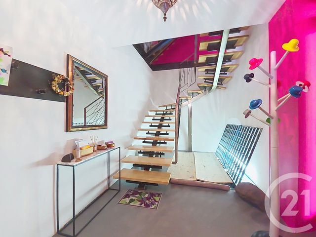 maison à vendre - 6 pièces - 235.0 m2 - RIOM - 63 - AUVERGNE - Century 21 Agence Girard