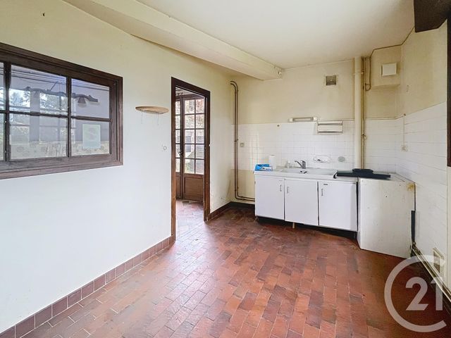 maison à vendre - 8 pièces - 210.0 m2 - VARENNES SUR MORGE - 63 - AUVERGNE - Century 21 Agence Girard