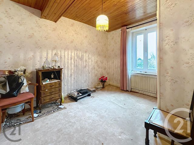 Afficher la photo en grand maison à vendre - 11 pièces - 150.01 m2 - ST BONNET PRES RIOM - 63 - AUVERGNE - Century 21 Agence Girard