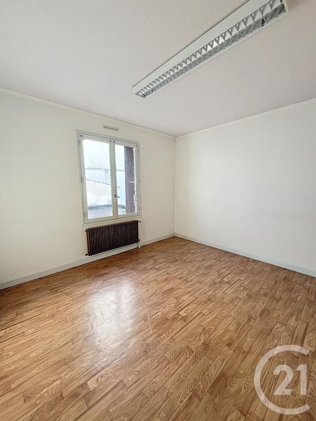 maison à vendre - 5 pièces - 160.0 m2 - ENNEZAT - 63 - AUVERGNE - Century 21 Agence Girard