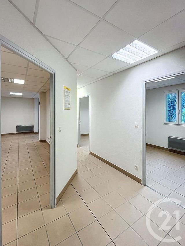 maison à vendre - 5 pièces - 160.0 m2 - ENNEZAT - 63 - AUVERGNE - Century 21 Agence Girard