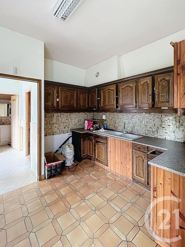 maison à vendre - 5 pièces - 160.0 m2 - ENNEZAT - 63 - AUVERGNE - Century 21 Agence Girard