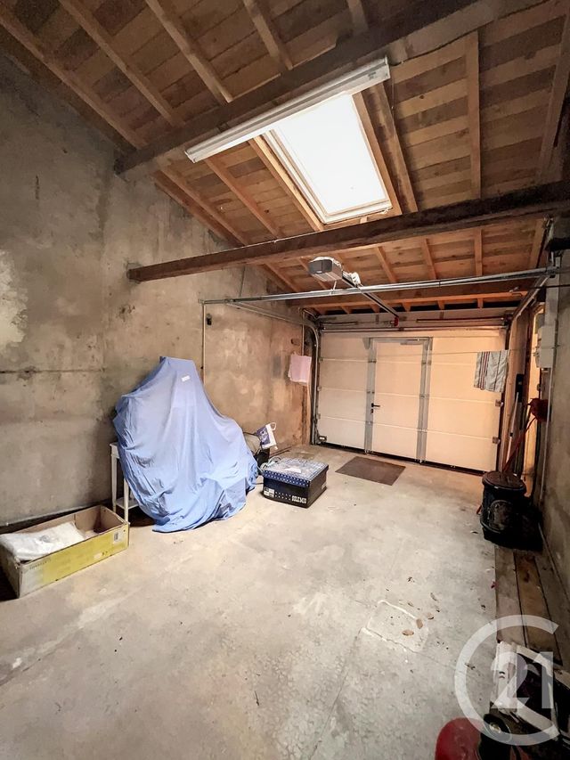 maison à vendre - 4 pièces - 82.68 m2 - RIOM - 63 - AUVERGNE - Century 21 Agence Girard