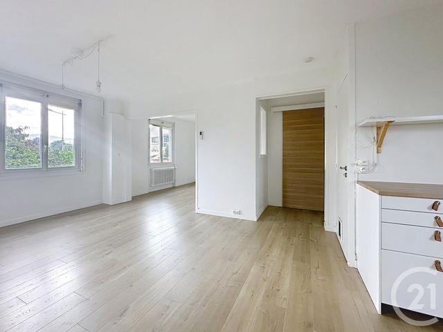 maison à vendre - 4 pièces - 96.48 m2 - MOZAC - 63 - AUVERGNE - Century 21 Agence Girard