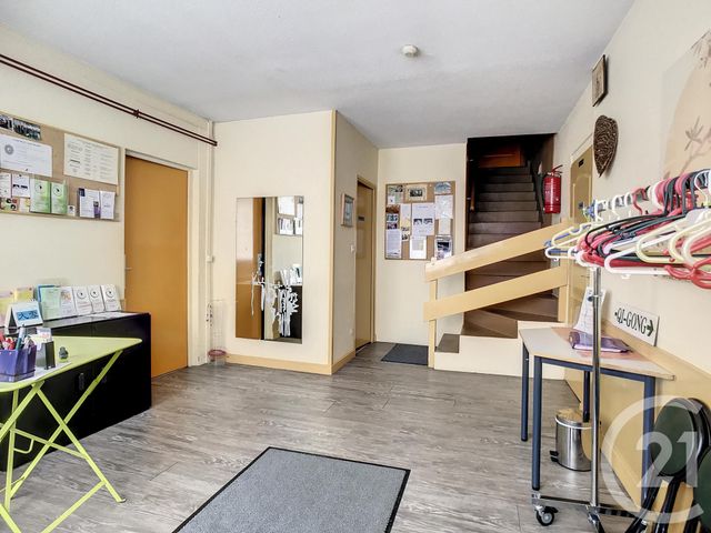 maison à vendre - 10 pièces - 250.0 m2 - MENETROL - 63 - AUVERGNE - Century 21 Agence Girard