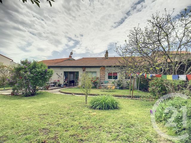 maison à vendre - 10 pièces - 250.0 m2 - MENETROL - 63 - AUVERGNE - Century 21 Agence Girard