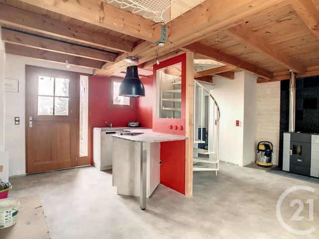 maison à vendre - 10 pièces - 250.0 m2 - MENETROL - 63 - AUVERGNE - Century 21 Agence Girard