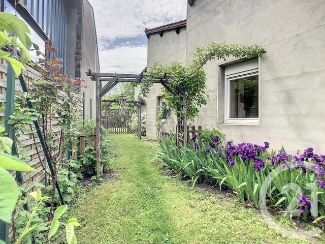 maison à vendre - 10 pièces - 250.0 m2 - MENETROL - 63 - AUVERGNE - Century 21 Agence Girard