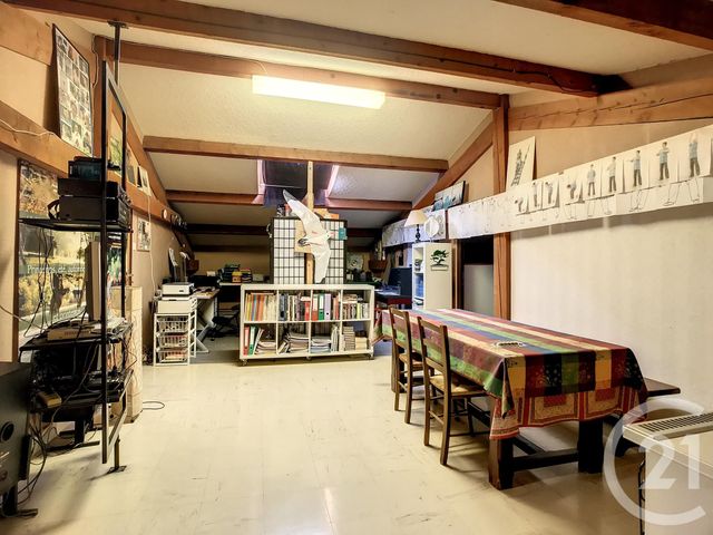 maison à vendre - 10 pièces - 250.0 m2 - MENETROL - 63 - AUVERGNE - Century 21 Agence Girard