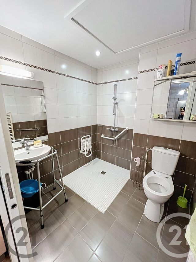 maison à vendre - 9 pièces - 117.0 m2 - RIOM - 63 - AUVERGNE - Century 21 Agence Girard