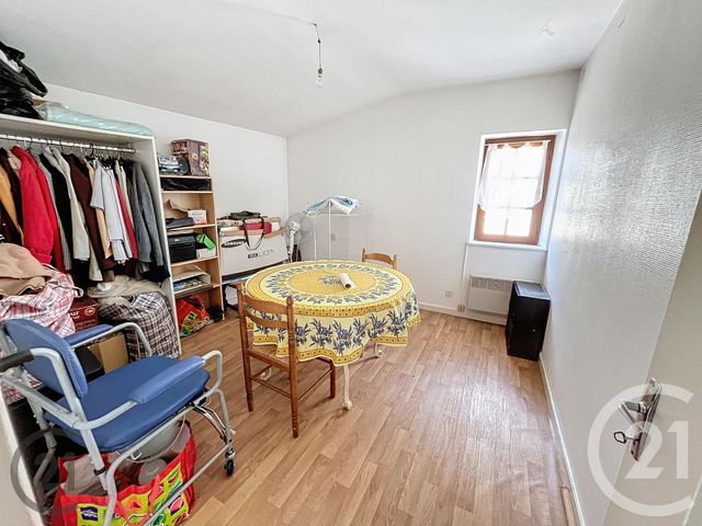 maison à vendre - 9 pièces - 117.0 m2 - RIOM - 63 - AUVERGNE - Century 21 Agence Girard