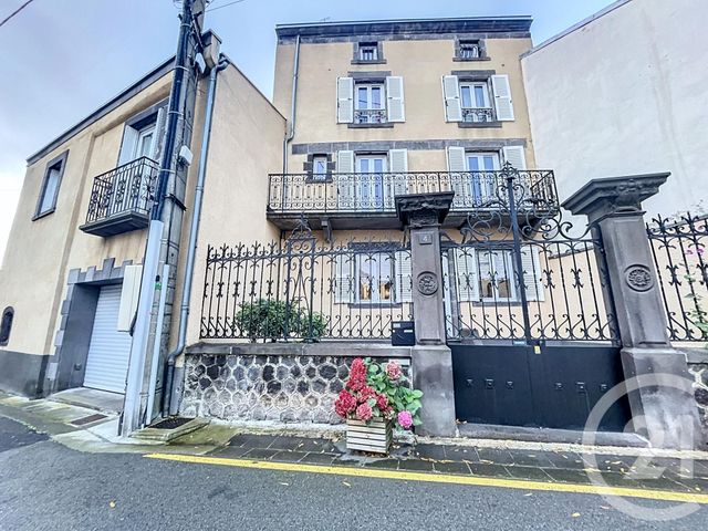 maison à vendre - 9 pièces - 167.99 m2 - VOLVIC - 63 - AUVERGNE - Century 21 Agence Girard