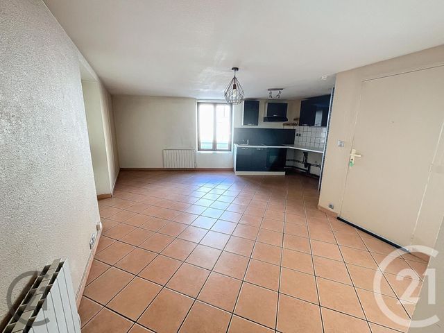 Afficher la photo en grand Appartement F3 à vendre - 3 pièces - 59.7 m2 - RIOM - 63 - AUVERGNE - Century 21 Agence Girard