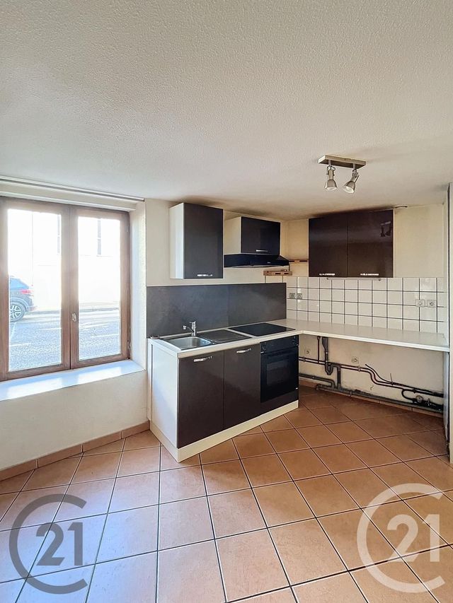 Afficher la photo en grand Appartement F3 à vendre - 3 pièces - 59.7 m2 - RIOM - 63 - AUVERGNE - Century 21 Agence Girard
