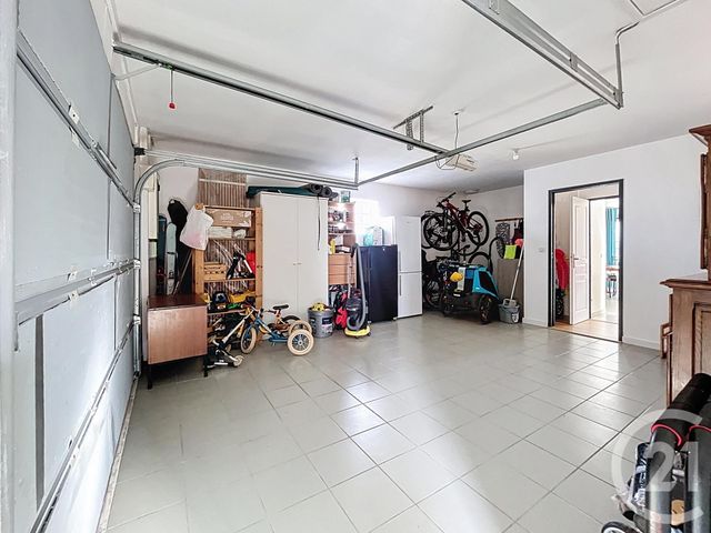 maison à vendre - 6 pièces - 145.0 m2 - CELLULE - 63 - AUVERGNE - Century 21 Agence Girard