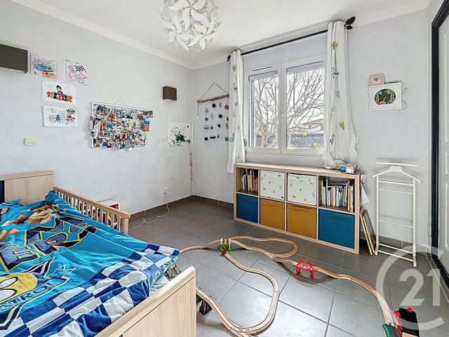 maison à vendre - 6 pièces - 145.0 m2 - CELLULE - 63 - AUVERGNE - Century 21 Agence Girard