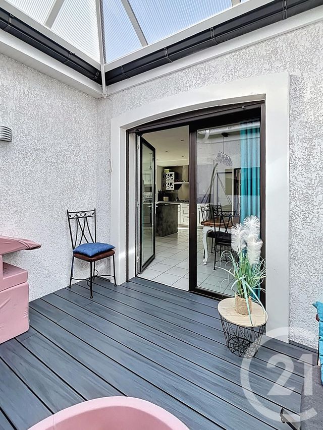 maison à vendre - 6 pièces - 145.0 m2 - CELLULE - 63 - AUVERGNE - Century 21 Agence Girard