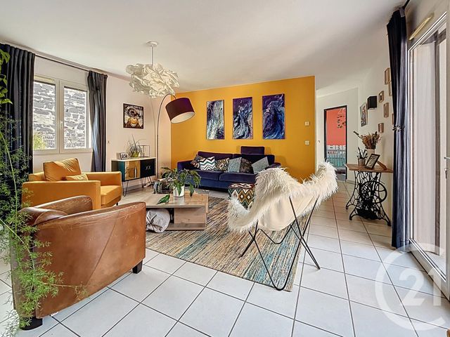 maison à vendre - 6 pièces - 145.0 m2 - CELLULE - 63 - AUVERGNE - Century 21 Agence Girard