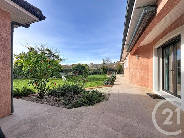 maison à vendre - 6 pièces - 145.0 m2 - CELLULE - 63 - AUVERGNE - Century 21 Agence Girard