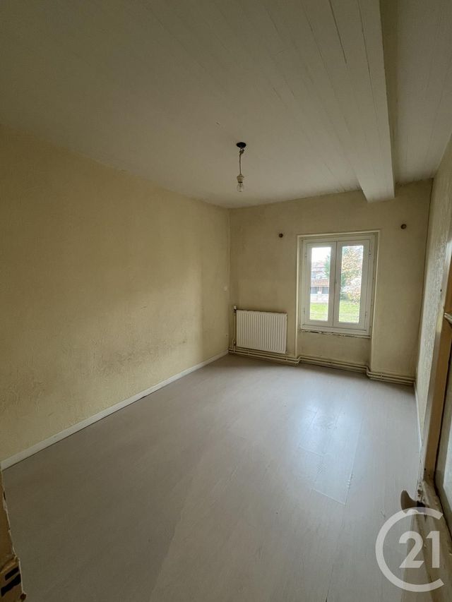 maison à vendre - 8 pièces - 138.0 m2 - DAVAYAT - 63 - AUVERGNE - Century 21 Agence Girard