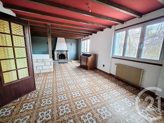 maison - LE CHEIX - 63