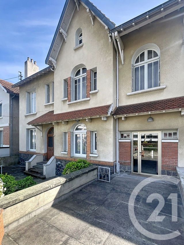 maison - RIOM - 63