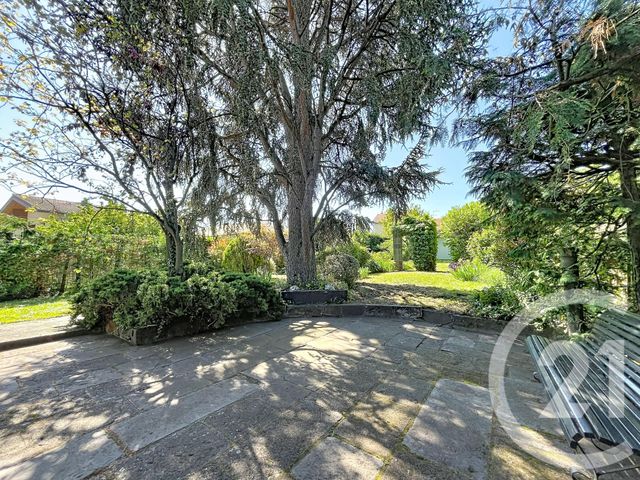 maison à vendre - 8 pièces - 245.0 m2 - RIOM - 63 - AUVERGNE - Century 21 Agence Girard