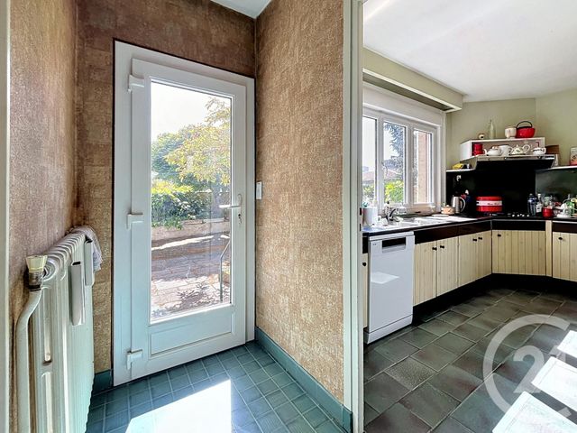 maison à vendre - 8 pièces - 245.0 m2 - RIOM - 63 - AUVERGNE - Century 21 Agence Girard