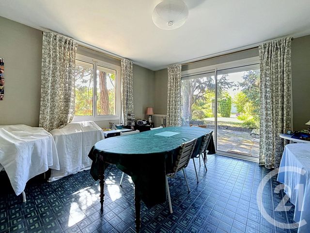 maison à vendre - 8 pièces - 245.0 m2 - RIOM - 63 - AUVERGNE - Century 21 Agence Girard