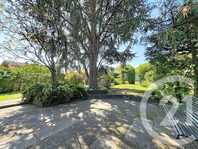 maison à vendre - 8 pièces - 245.0 m2 - RIOM - 63 - AUVERGNE - Century 21 Agence Girard